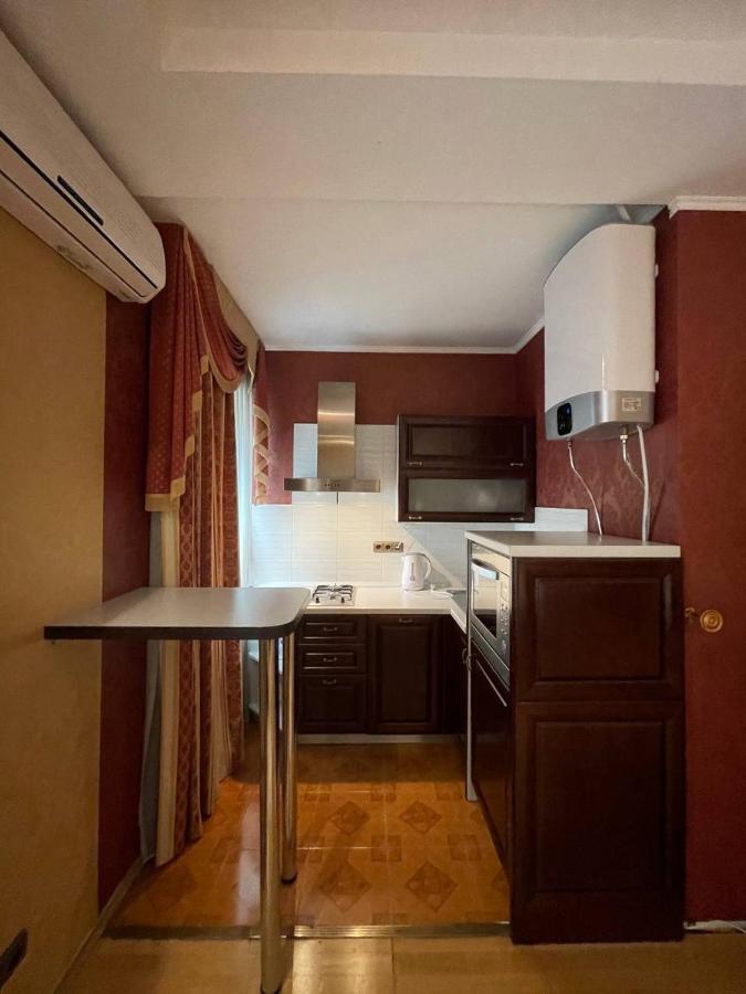 One Bedroom Kreschatik Str 4 Kijev Kültér fotó